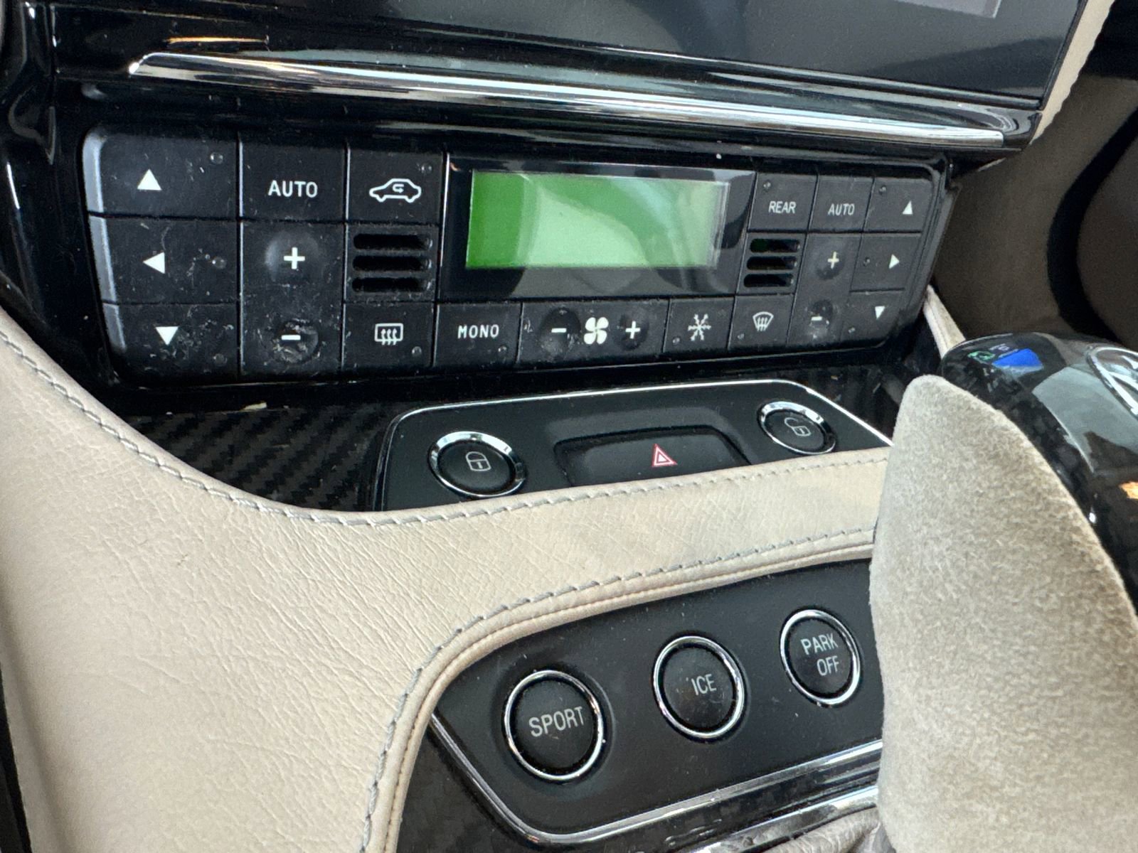 Used 2018 Maserati GranTurismo MC image 17