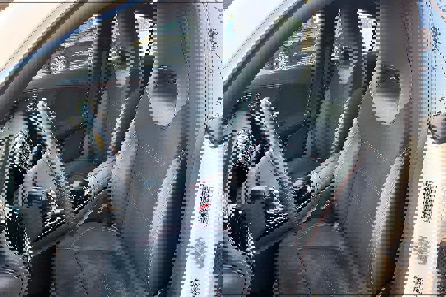 Used 2023 Mercedes-Benz CLA 35 AMG 4MATIC image 7