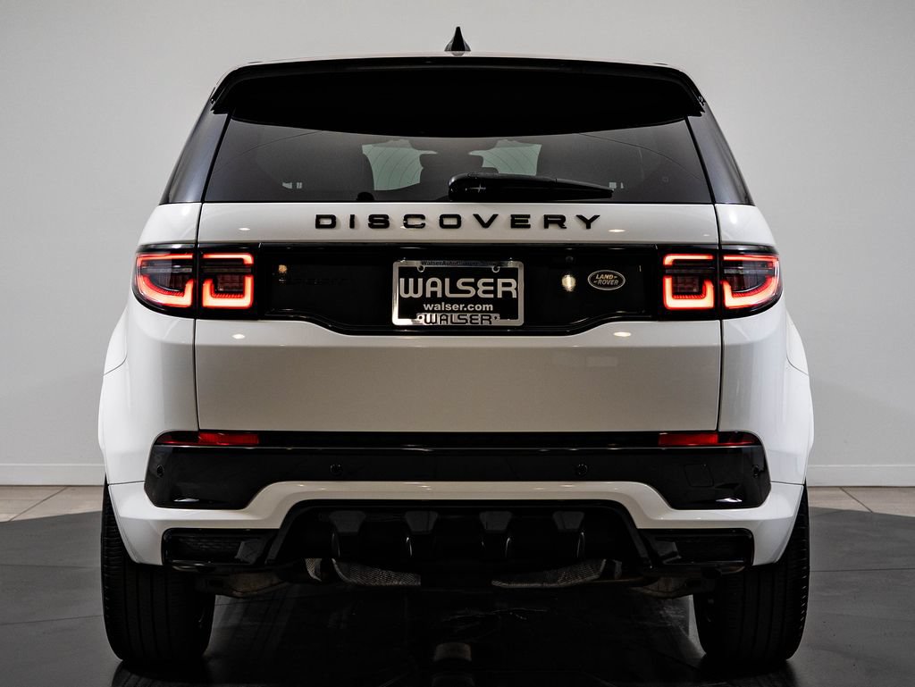 Used 2023 Land Rover Discovery Sport SE R-Dynamic AWD/4WD image 7