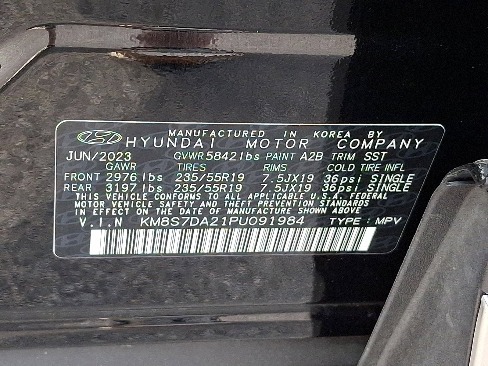 Certified 2023 Hyundai Santa Fe Limited w/ Cargo Package AWD/4WD image 28