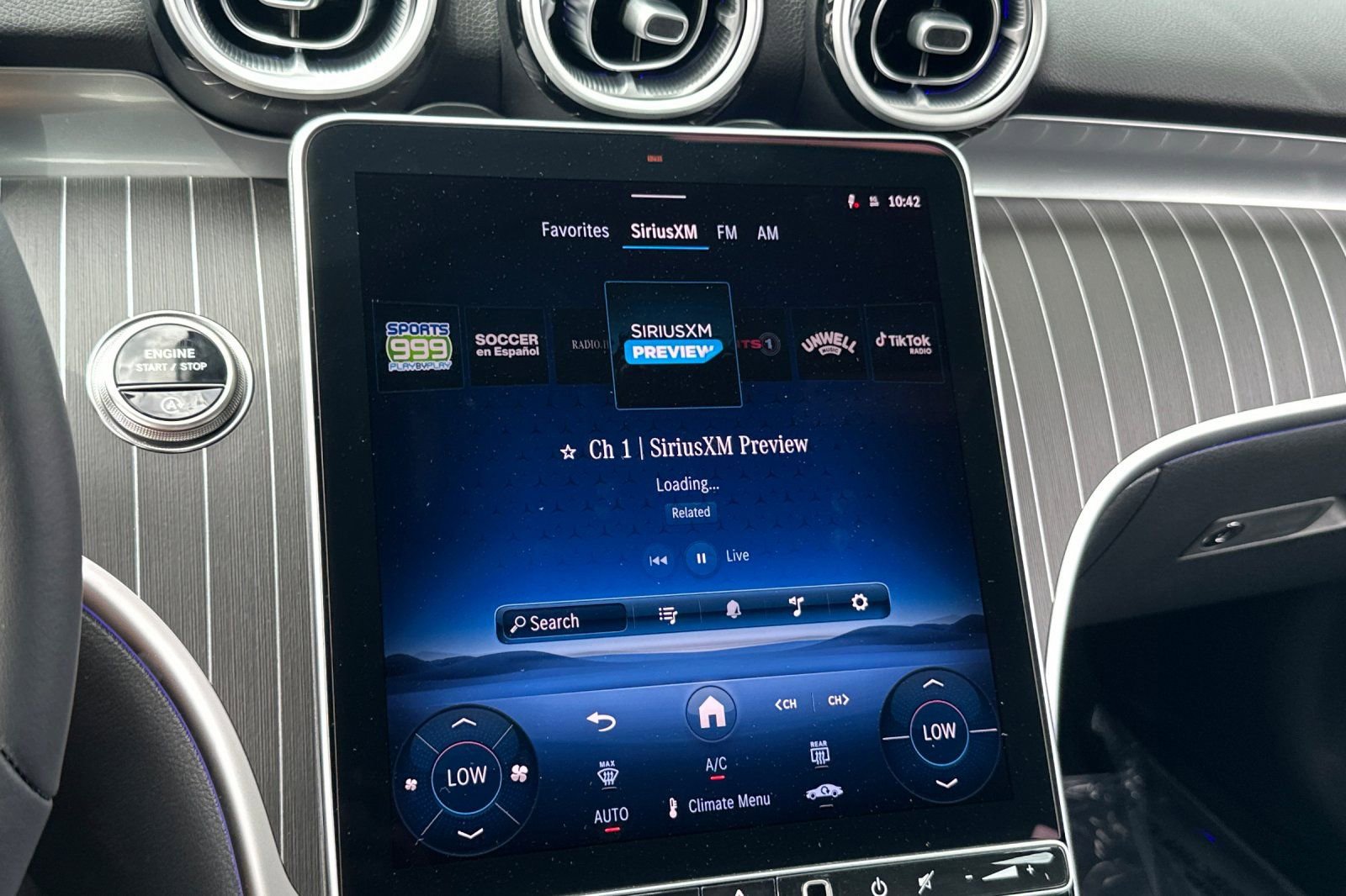 New 2025 Mercedes-Benz C 300 Sedan image 35