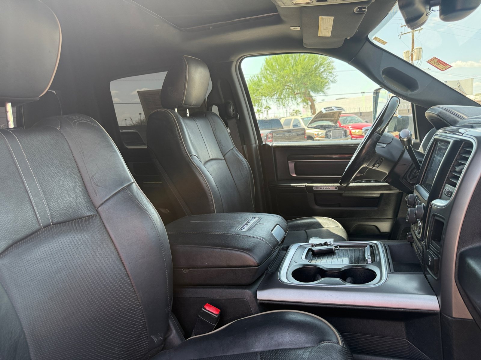 Used 2018 RAM 3500 Laramie Longhorn w/ Max Tow Package AWD/4WD image 31