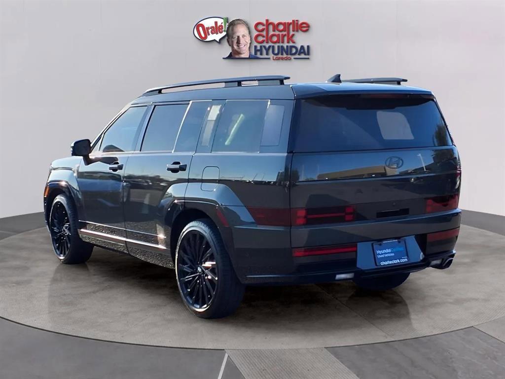 Certified 2025 Hyundai Santa Fe Calligraphy image 3