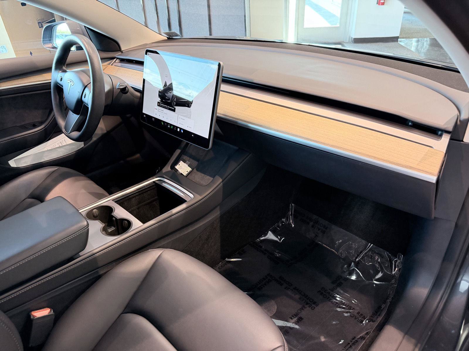 Used 2023 Tesla Model 3 Long Range AWD/4WD image 32