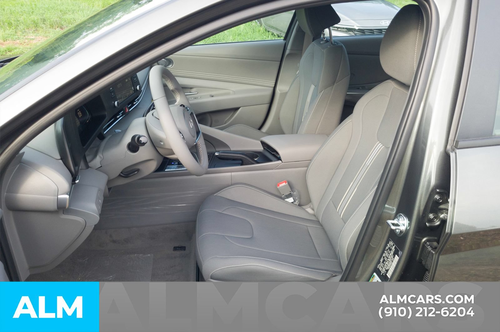 Certified 2025 Hyundai Elantra Sport FWD image 14