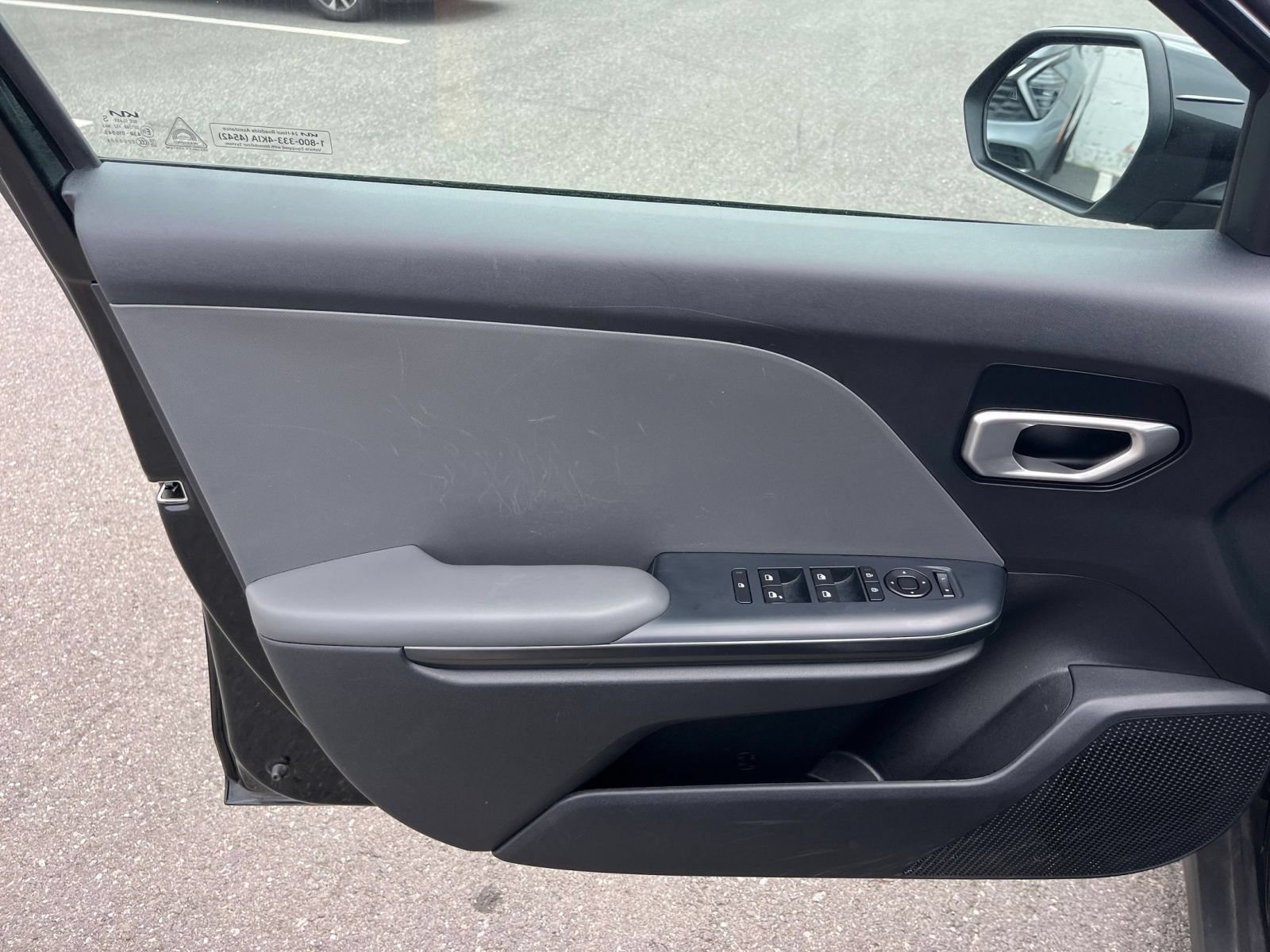 Used 2025 Kia K4 FWD image 18