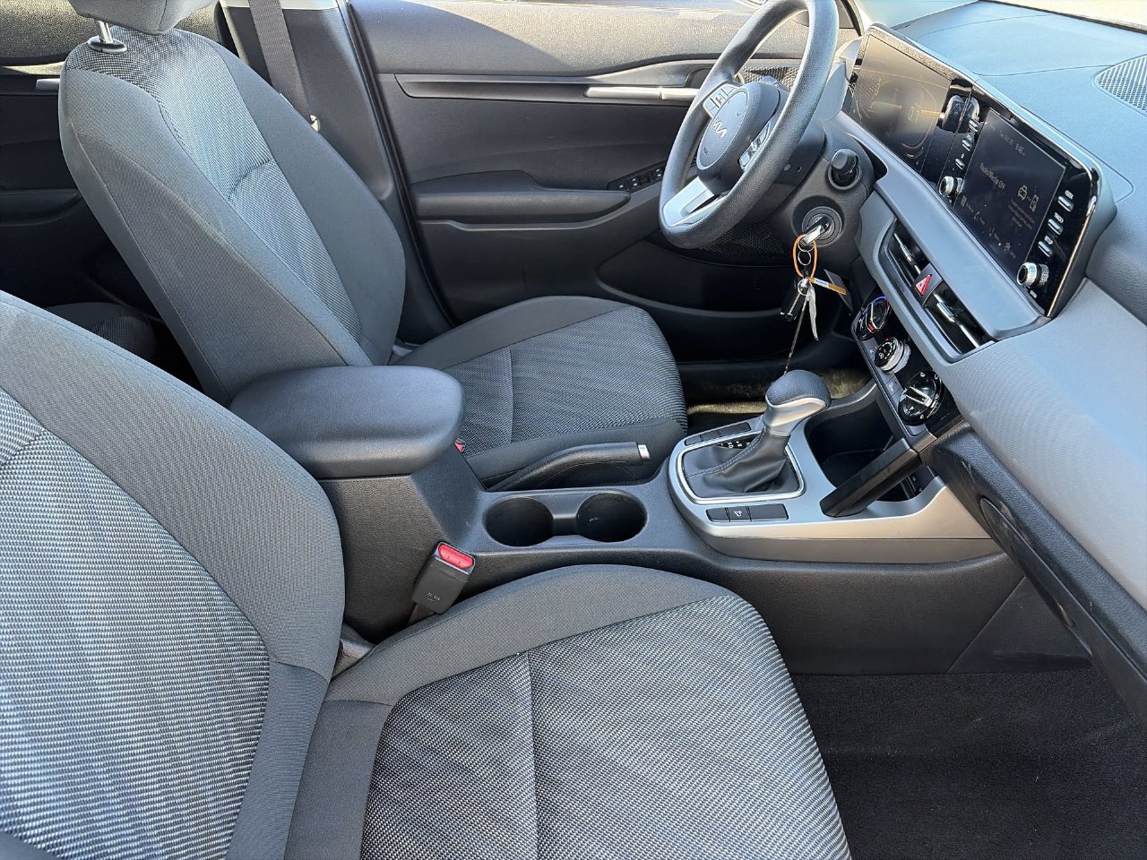 Certified 2026 Kia Seltos LX FWD image 11