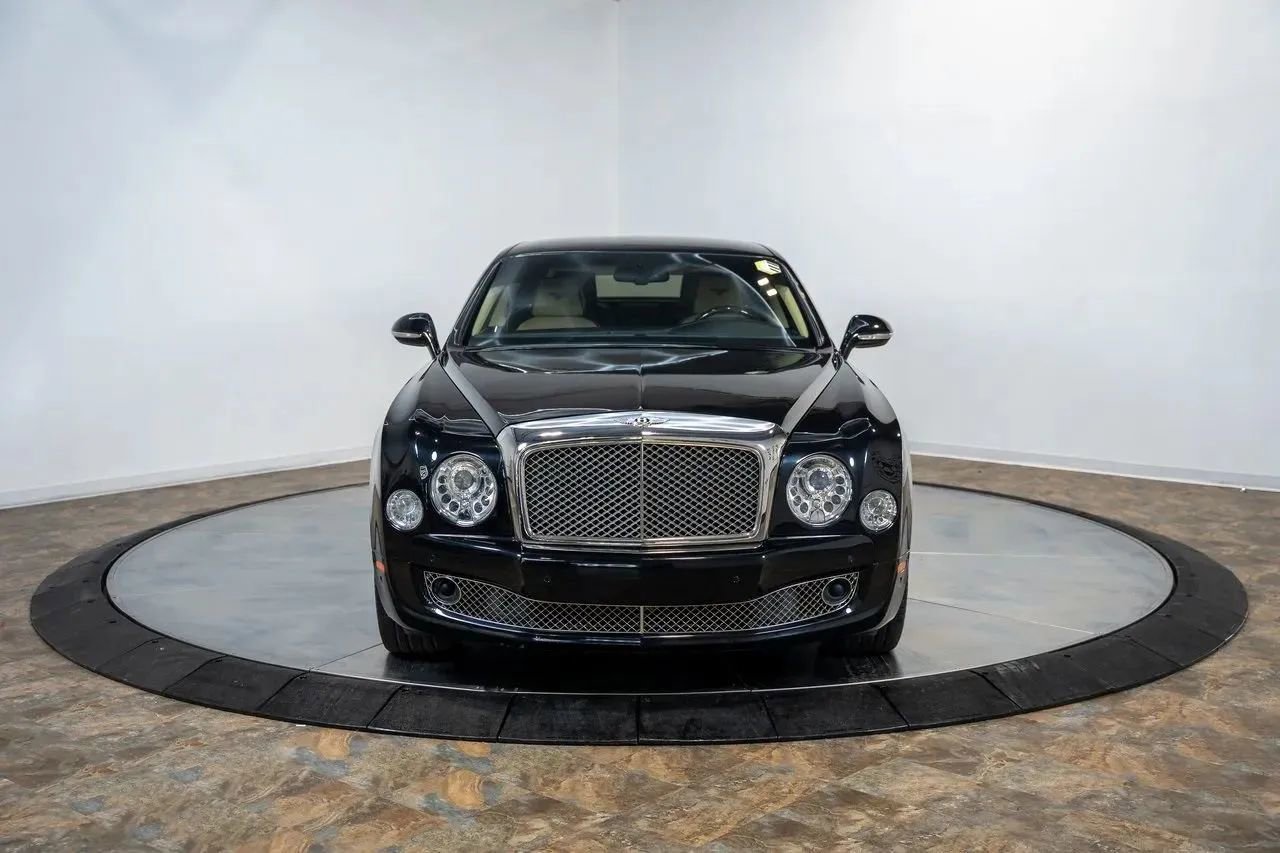 Used 2011 Bentley Mulsanne image 7