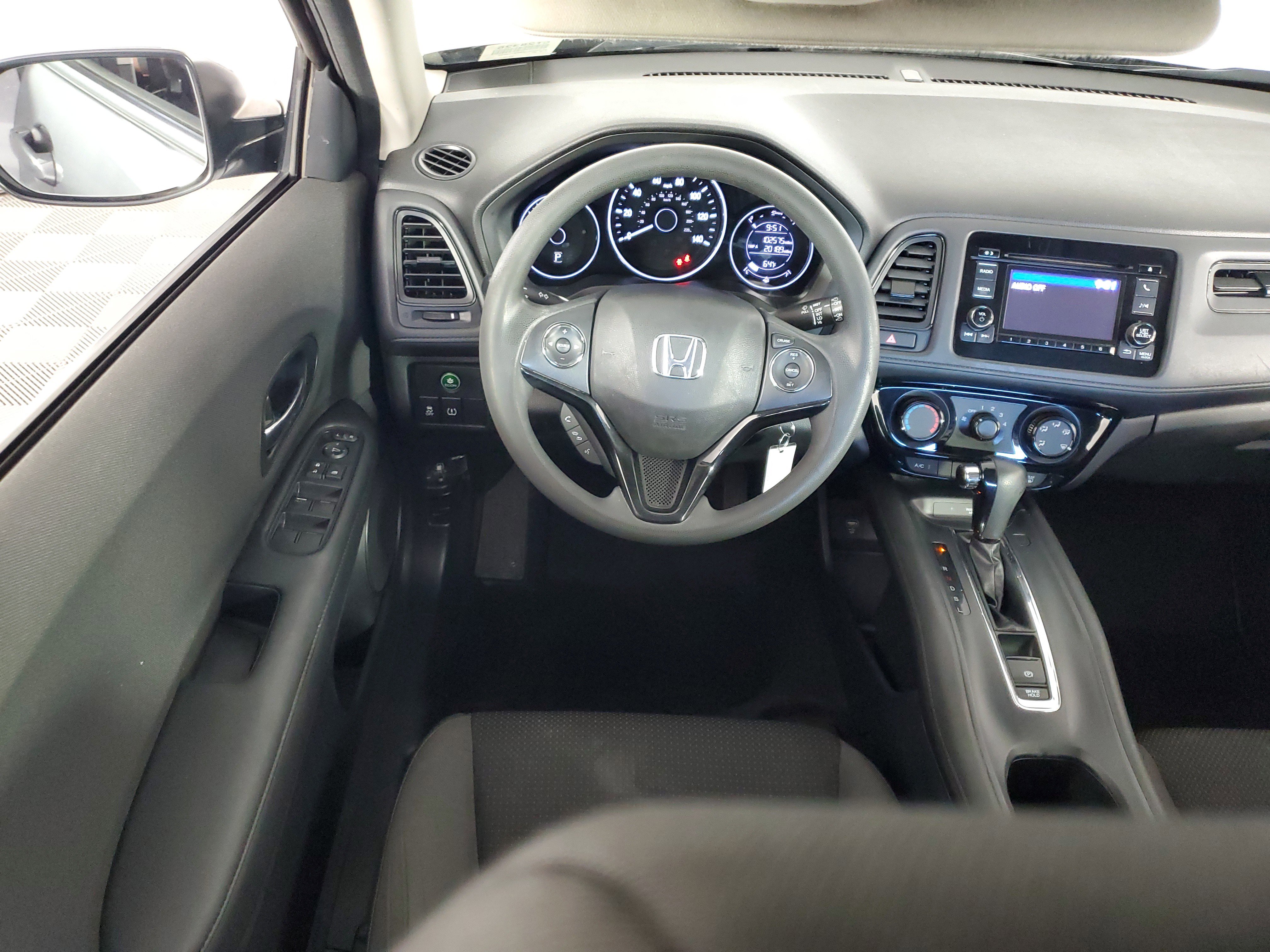 Used 2021 Honda HR-V LX image 14