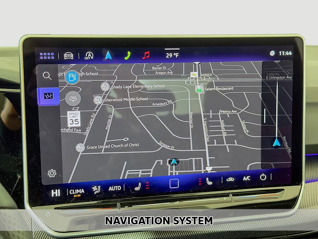 Used 2025 Volkswagen GTI SE image 3