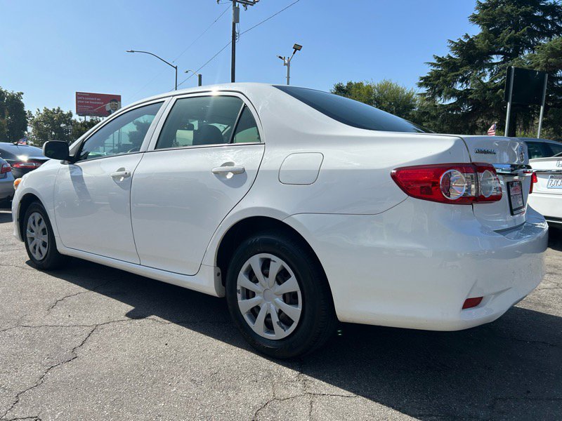Used 2013 Toyota Corolla S Special Edition image 5