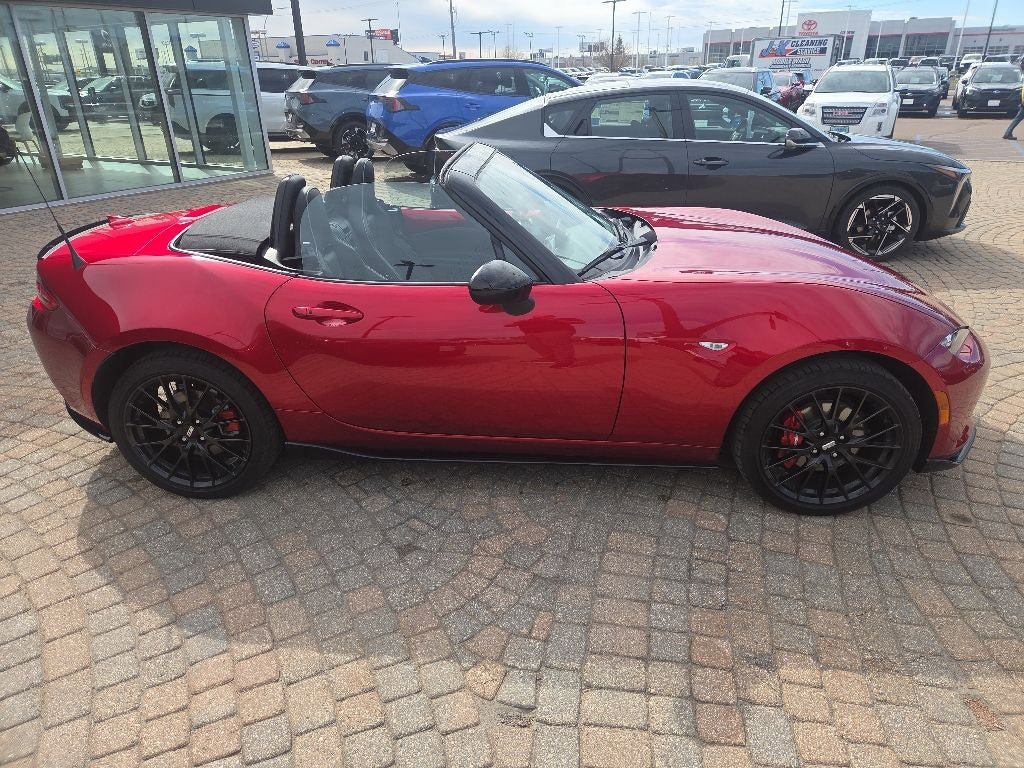 Certified 2025 MAZDA MX-5 Miata Club w/ Brembo/BBS Recaro Package RWD image 9