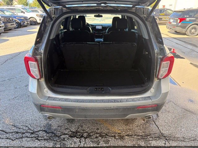 Certified 2023 Ford Explorer Limited w/ Equipment Group 301A AWD/4WD image 14