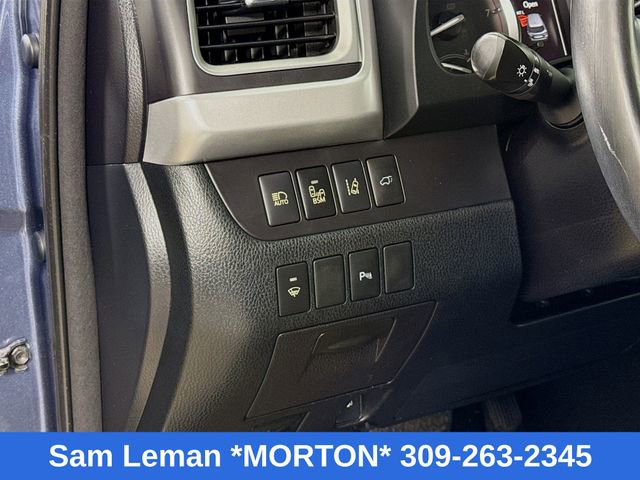 Used 2015 Toyota Highlander Limited image 10