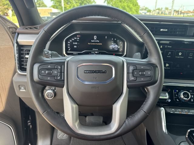 Used 2025 GMC Sierra 1500 Denali w/ Denali Reserve Package AWD/4WD image 11