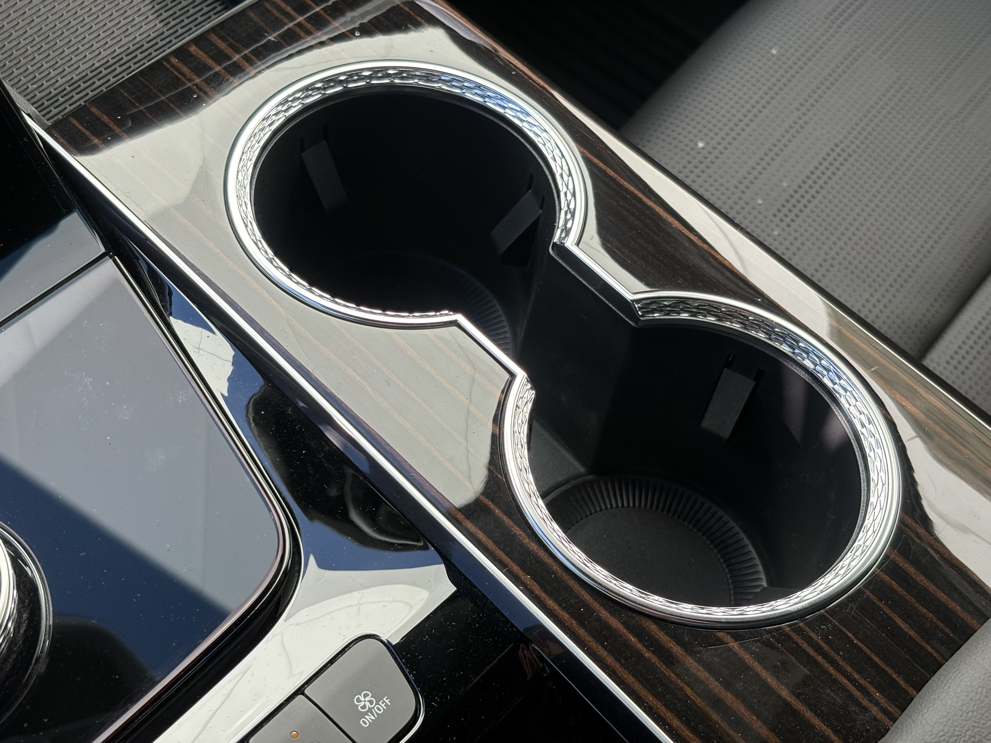 New 2026 Cadillac Escalade Luxury AWD/4WD image 29