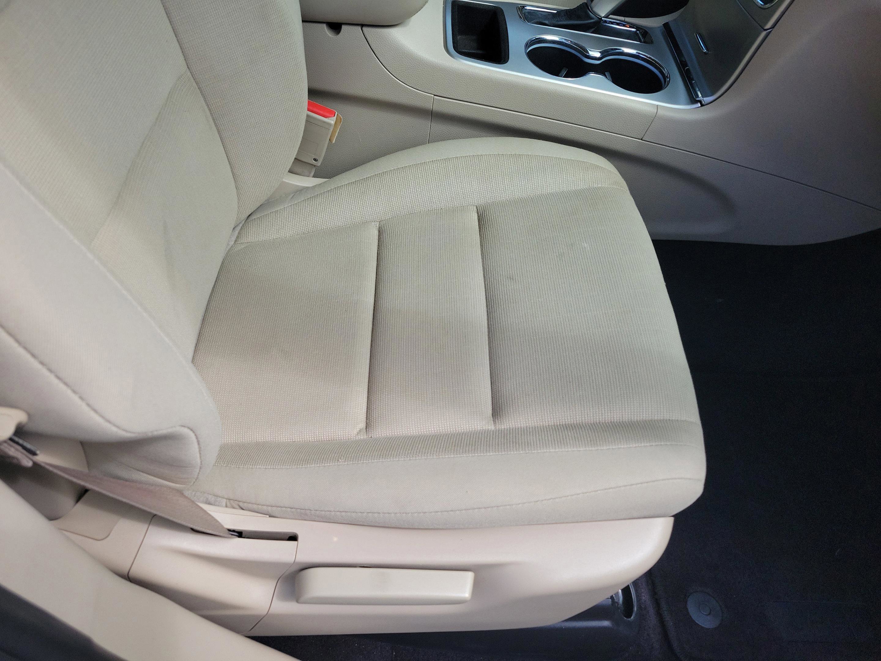 Used 2016 Jeep Grand Cherokee Laredo w/ Quick Order Package 23E image 18