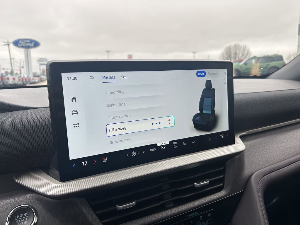 Used 2025 Ford Explorer Platinum w/ LUX Leather Package image 29