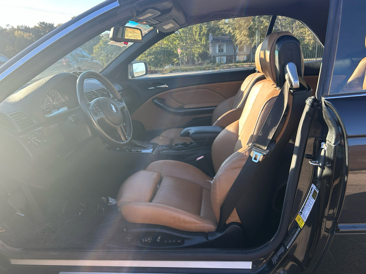 Used 2006 BMW 330Ci Convertible image 10