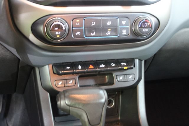 Used 2021 Chevrolet Colorado Z71 w/ Z71 Midnight Edition AWD/4WD image 20