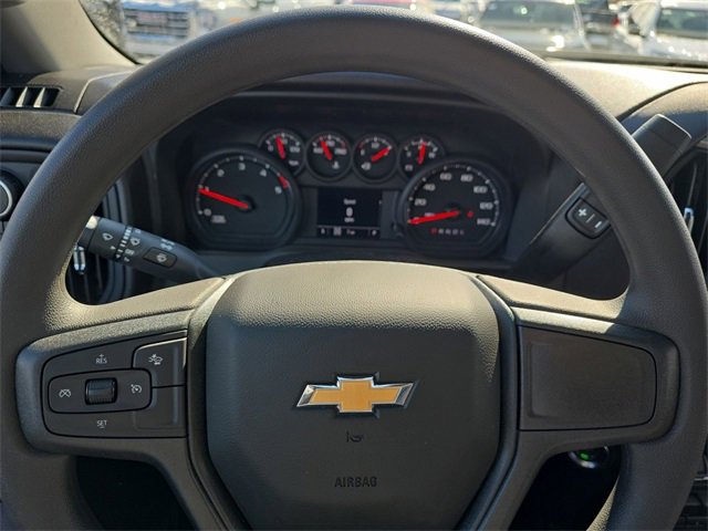 New 2025 Chevrolet Silverado 3500 W/T image 11