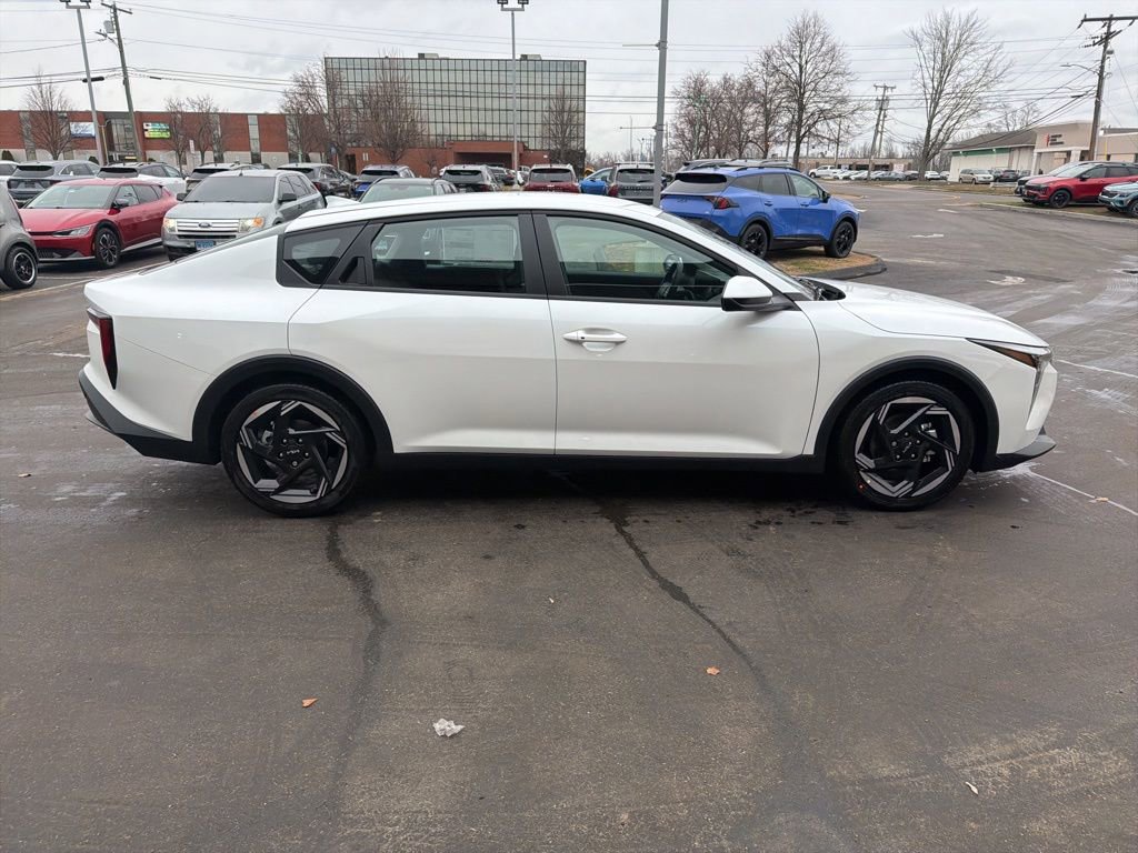 New 2025 Kia K4 EX image 5