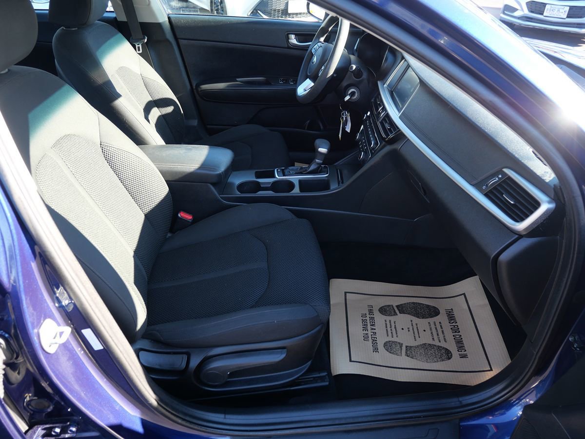 Used 2019 Kia Optima LX image 17
