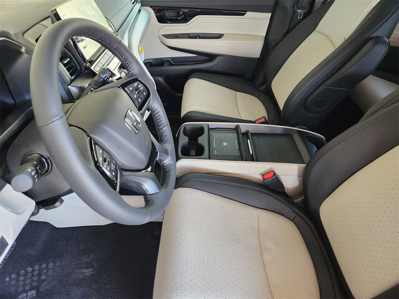New 2026 Honda Odyssey Elite image 10