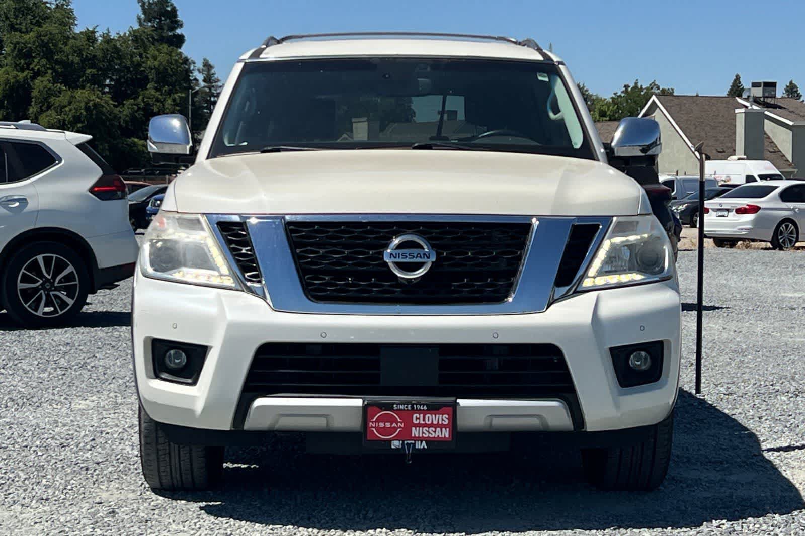 Used 2017 Nissan Armada Platinum w/ Interior Lighting Package RWD image 11