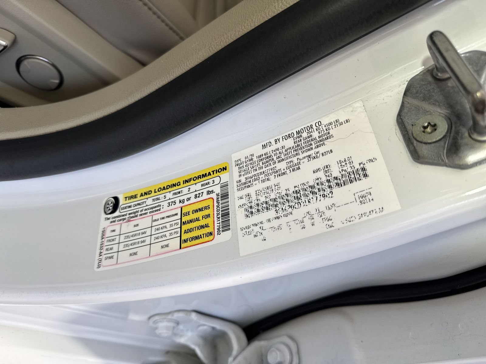 Used 2020 Ford Fusion SEL FWD image 35