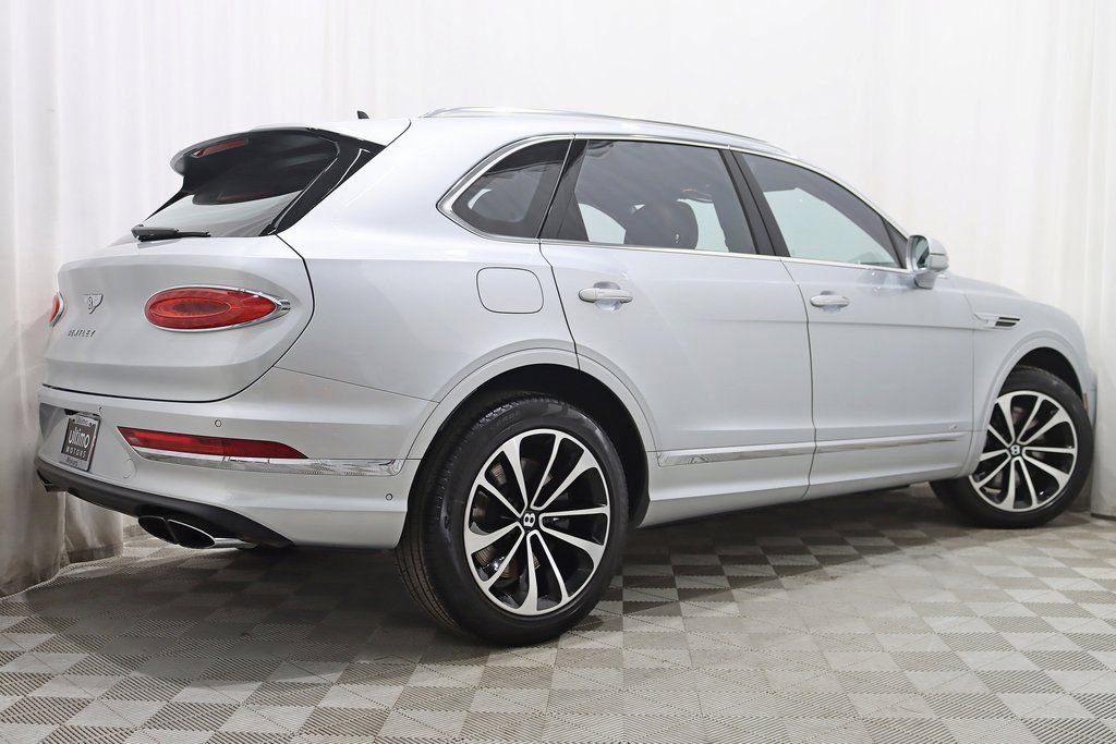 Used 2022 Bentley Bentayga image 10