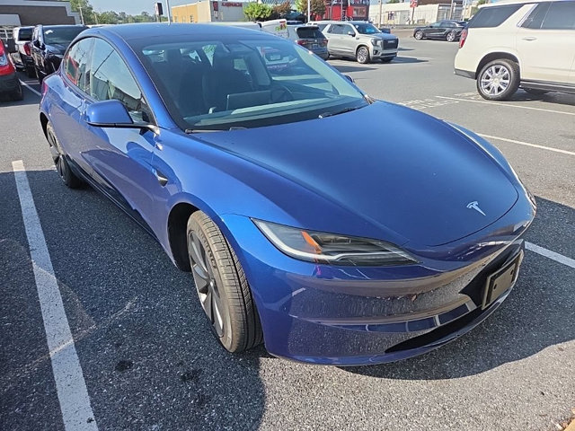 Used 2025 Tesla Model 3 Long Range RWD image 8