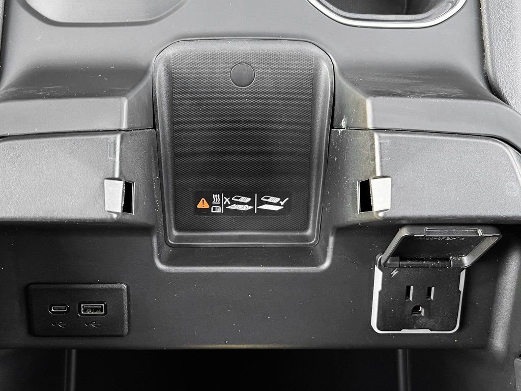 Used 2025 GMC Sierra 1500 Denali image 25