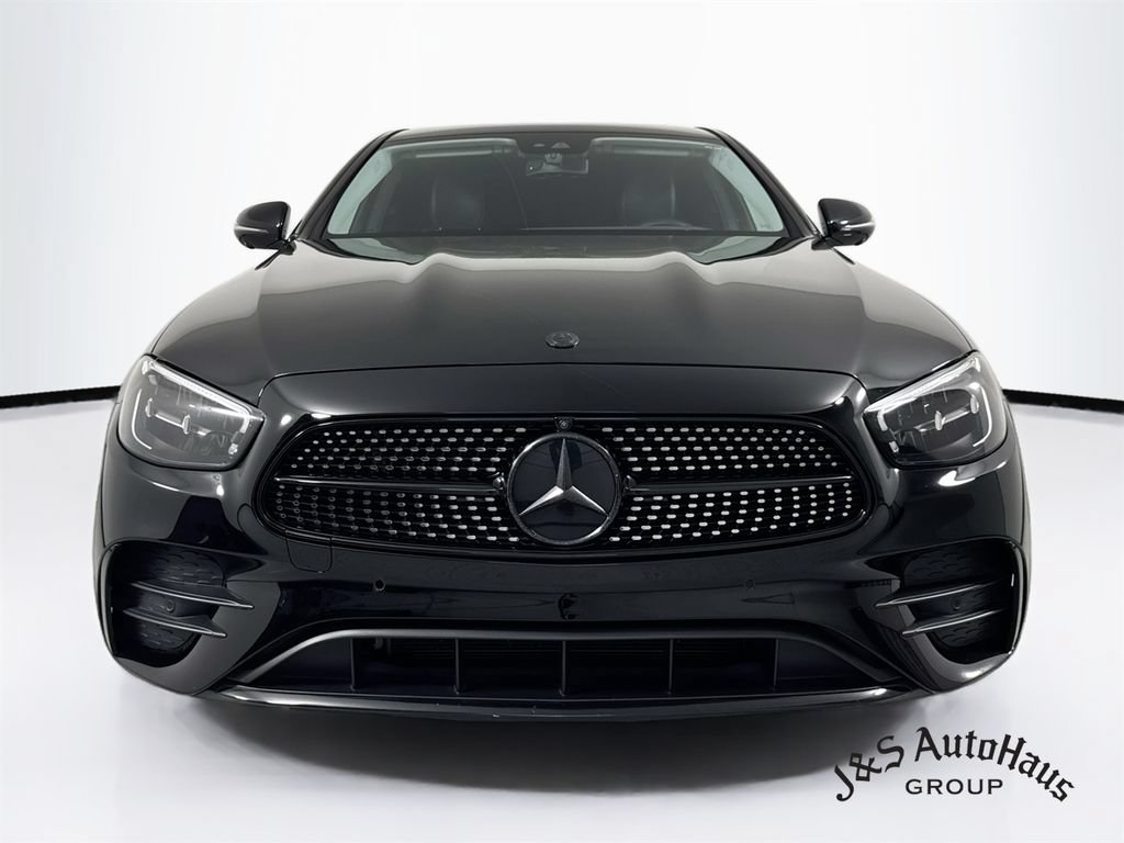 Used 2023 Mercedes-Benz E 350 4MATIC Sedan image 2