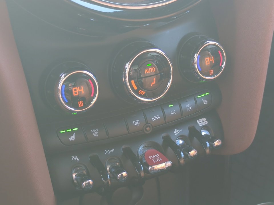 Used 2022 MINI Cooper S w/ Driver Assistance Package image 18