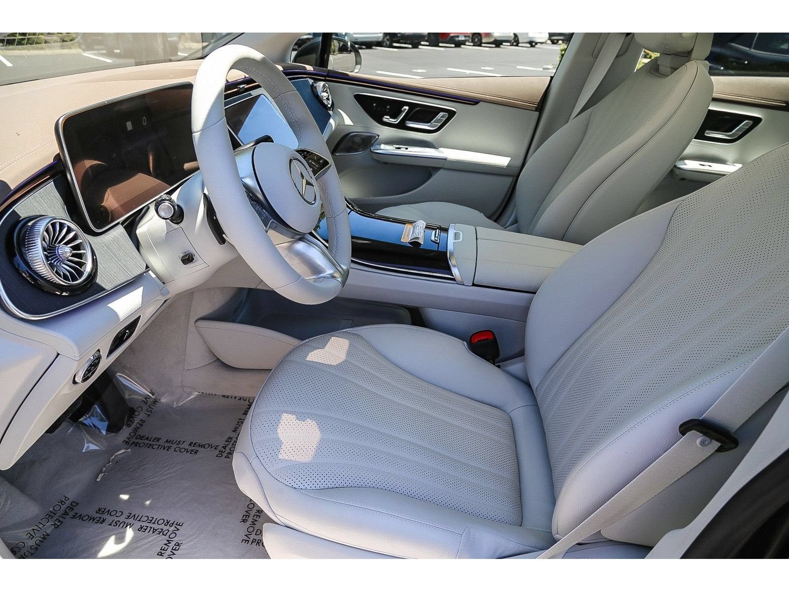 Used 2024 Mercedes-Benz EQE 350+ 4MATIC Sedan image 17