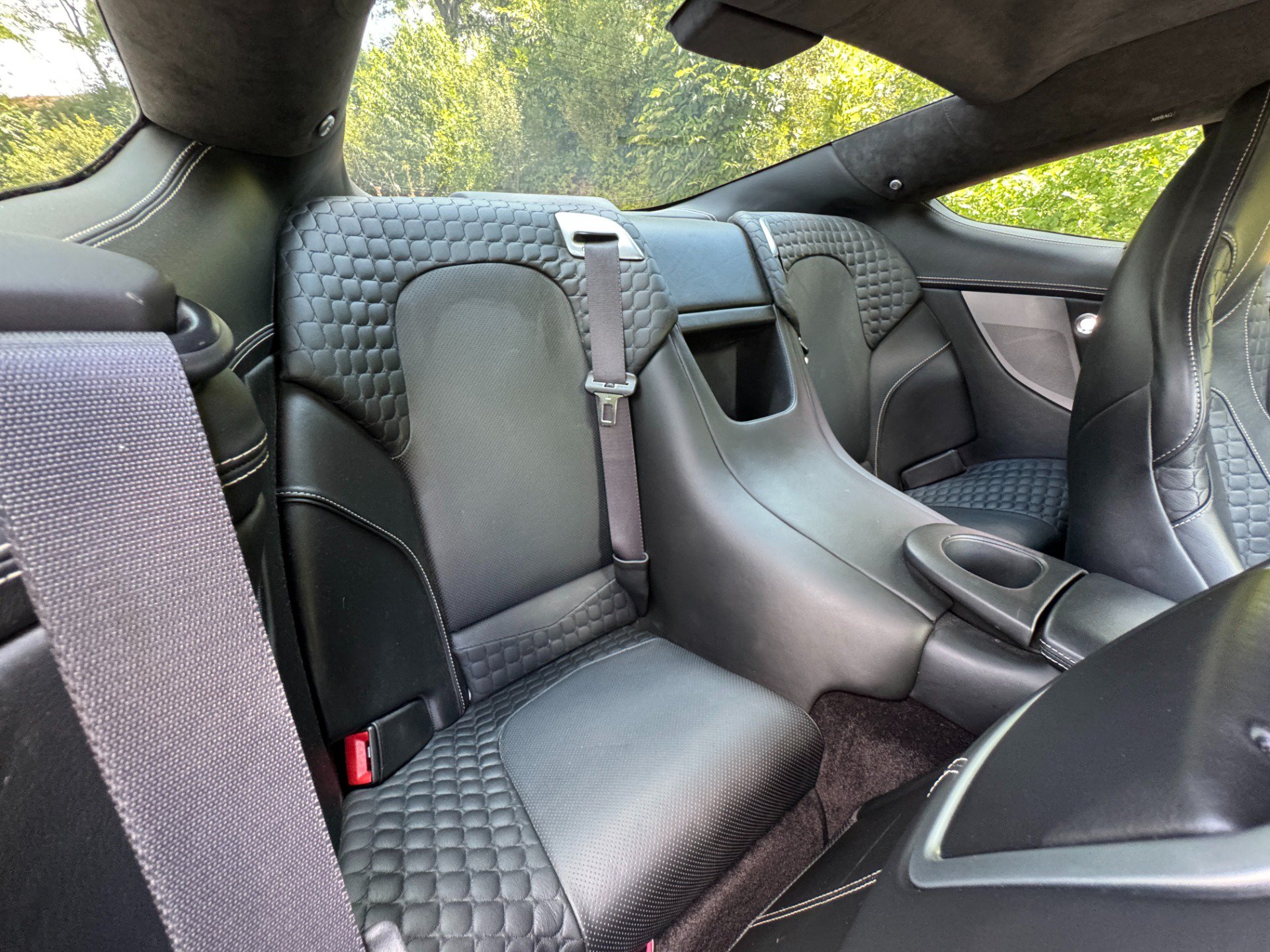 Used 2014 Aston Martin Vanquish Coupe RWD image 63