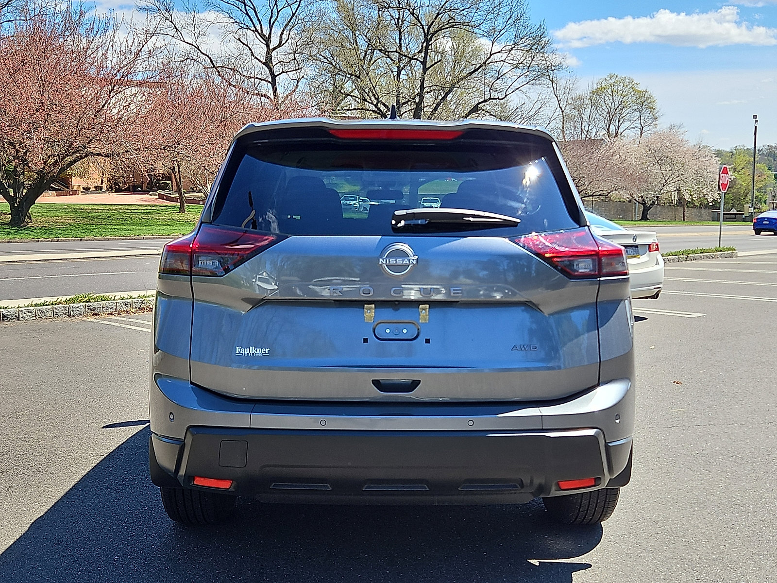 Certified 2025 Nissan Rogue S image 5