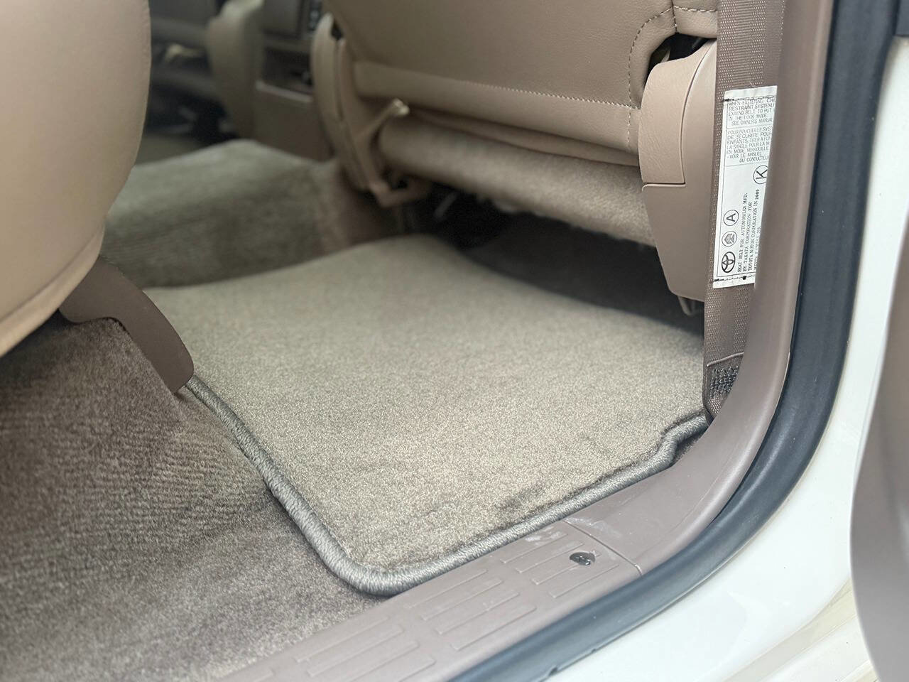 Used 2001 Toyota 4Runner SR5 image 52