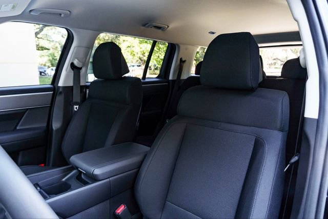 New 2026 Hyundai Santa Fe SE image 8