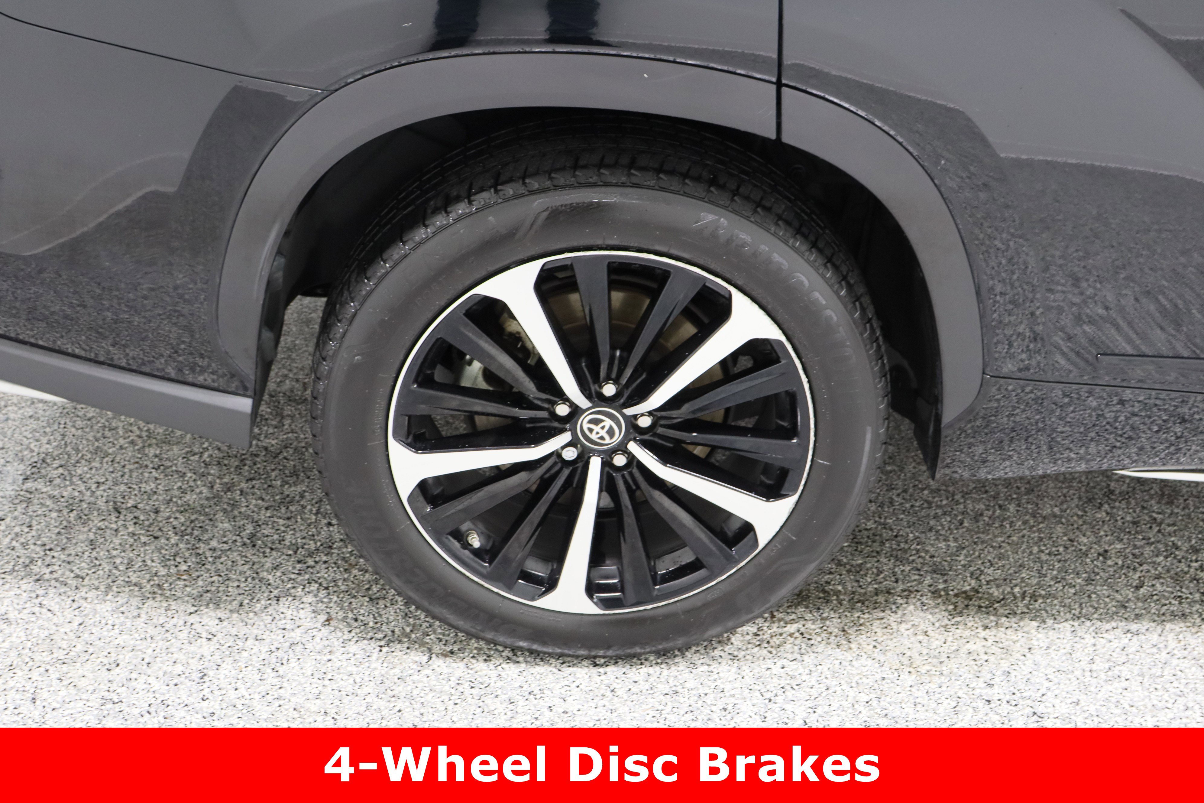 Used 2022 Toyota Highlander XSE image 6