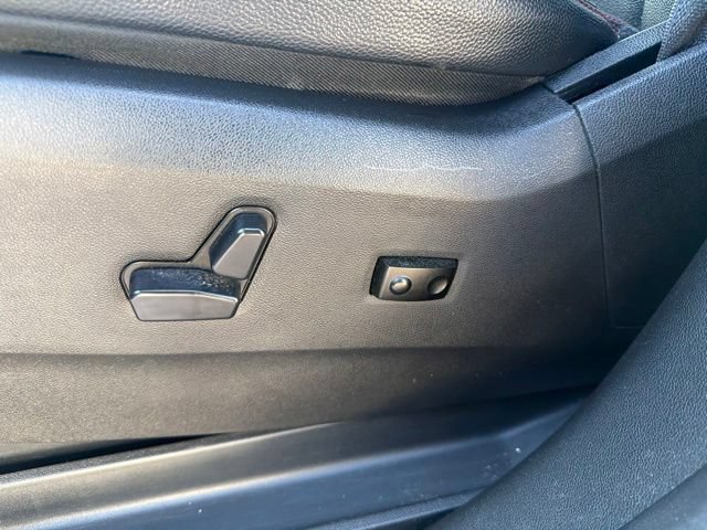 Used 2017 Dodge Grand Caravan GT FWD image 26