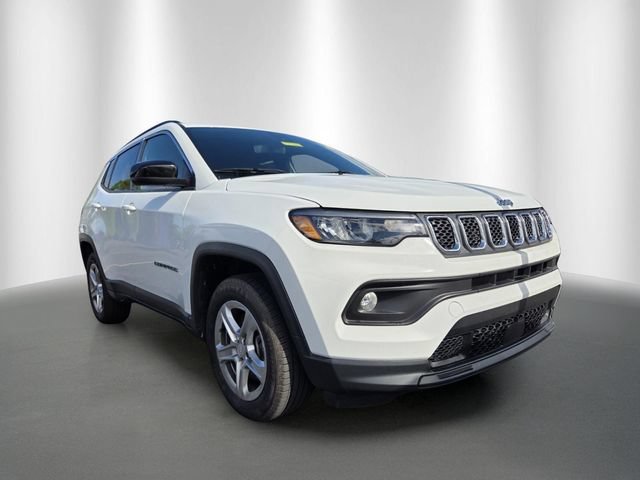 Used 2024 Jeep Compass Latitude