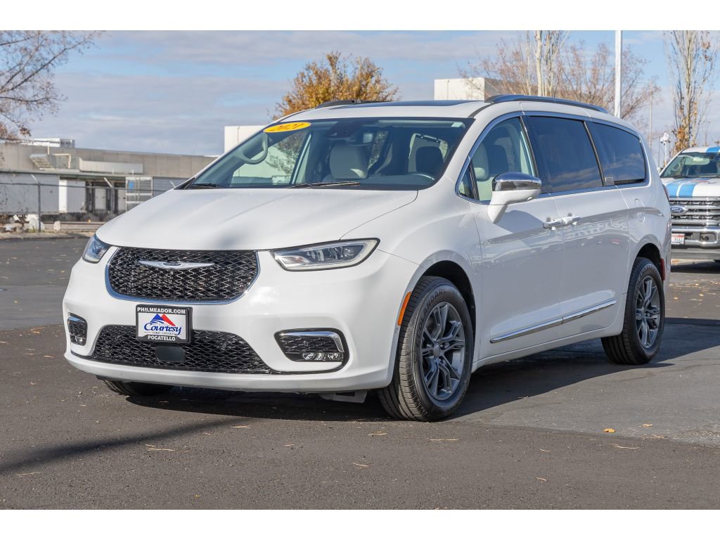 Used 2021 Chrysler Pacifica Limited w/ Premium & Safety Sphere Group image 7