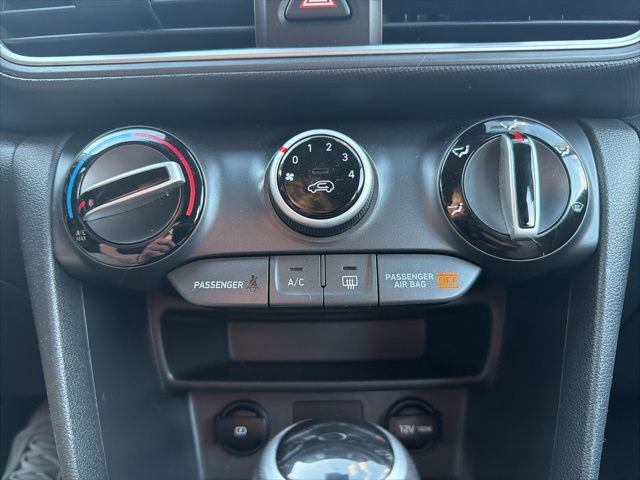 Used 2021 Hyundai Kona SE image 22