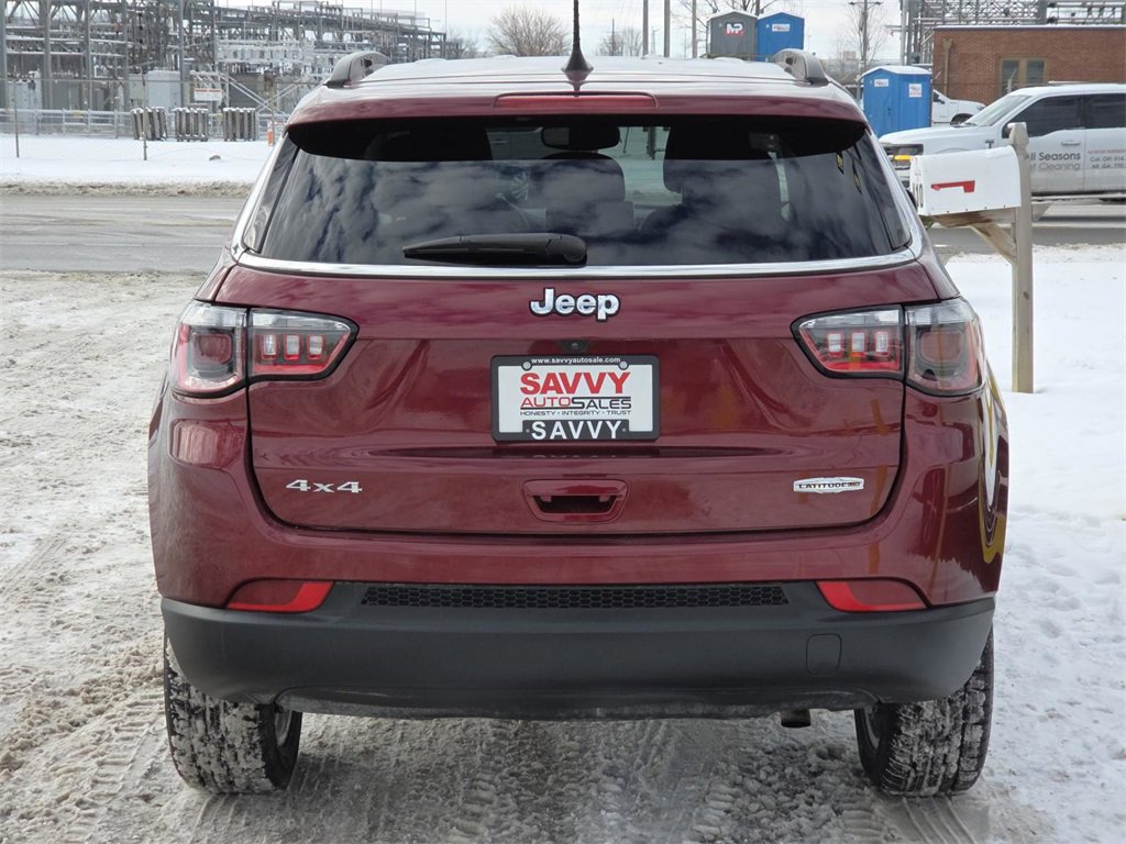 Used 2022 Jeep Compass Latitude image 13
