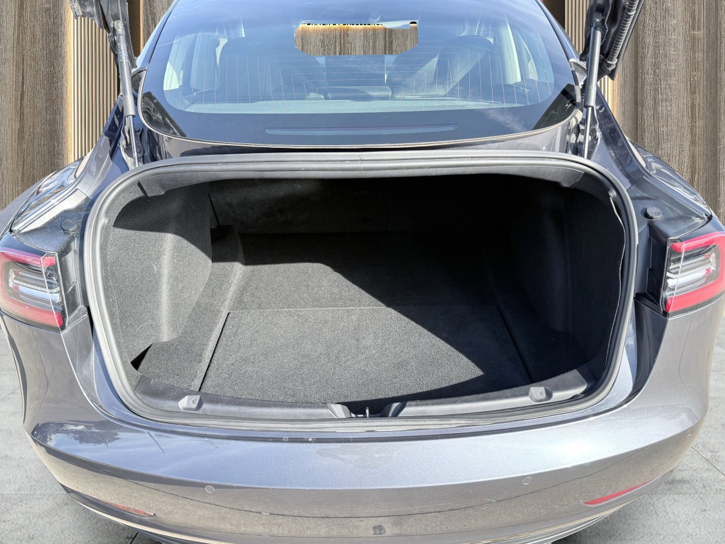 Used 2019 Tesla Model 3 Long Range image 7