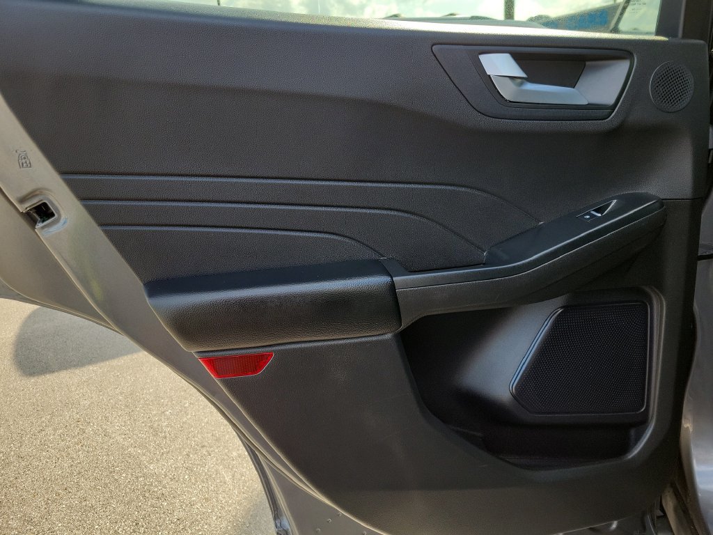 Used 2024 Ford Escape ST-Line Elite w/ Premium Technology Package AWD/4WD image 11