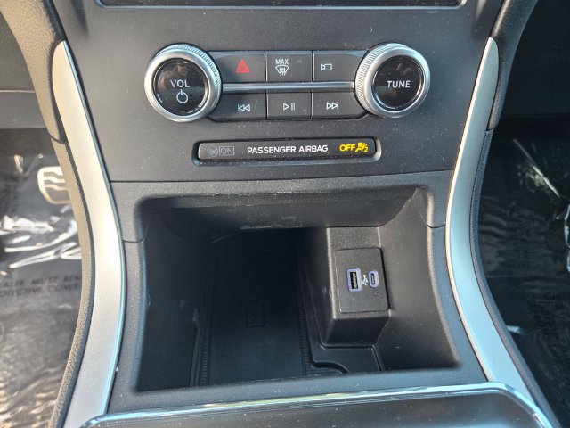 Used 2024 Ford Edge ST-Line AWD/4WD image 14