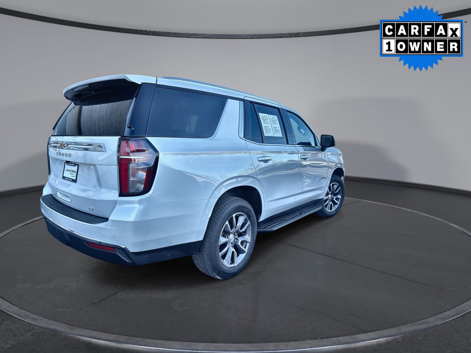 Used 2022 Chevrolet Tahoe LT w/ Luxury Package image 8